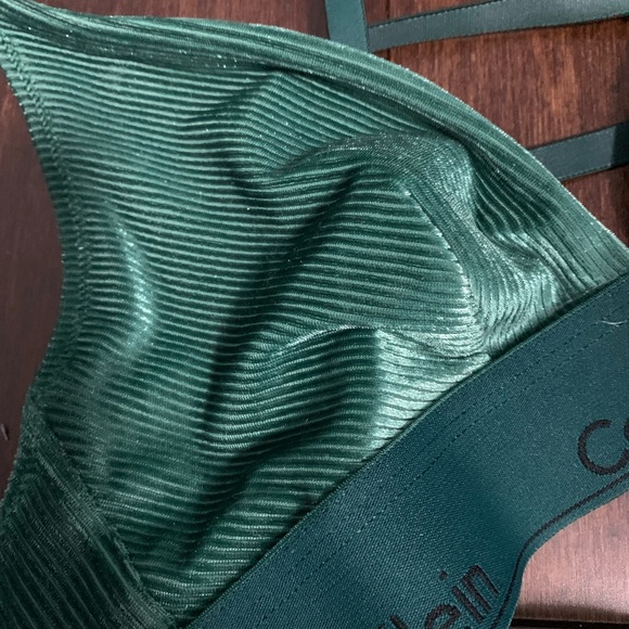 CALVIN KLEIN Velvet Bralette - Picture 5 of 6